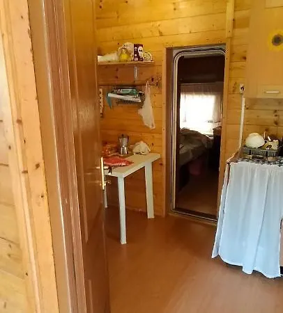 Κάμπινγκ Casa Trieste 28 *